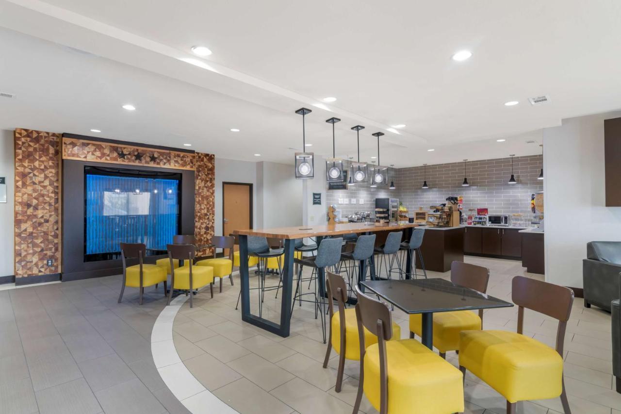 Best Western Plus Denton Inn & Suites Exterior foto
